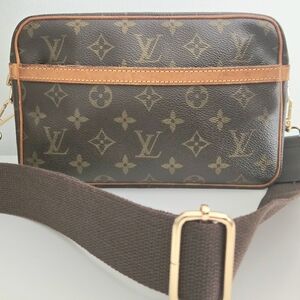 Authentic LOUIS VUITTON LV Monogram Vintage Crossbody Wallet Clutch Traveler WOC